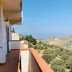 Casa Tra Gli Ulivi A In Reggio Calabria