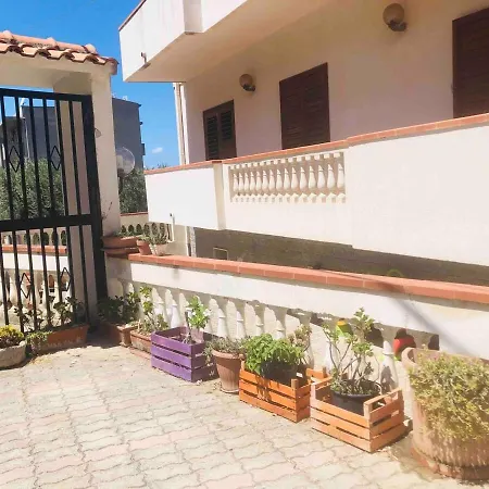 Casa Tra Gli Ulivi A In Reggio Calabria Apartament Motta San Giovanni