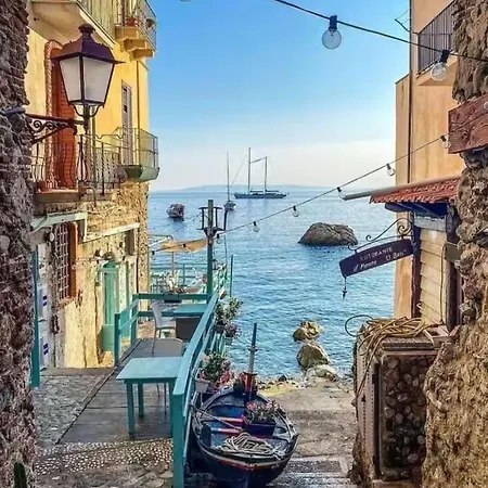 Casa Tra Gli Ulivi A In Reggio Calabria *