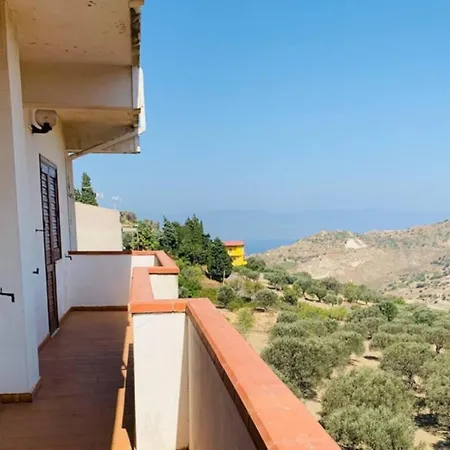 Casa Tra Gli Ulivi A In Reggio Calabria