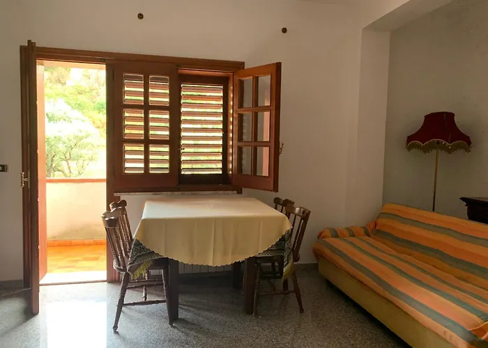 Casa Tra Gli Ulivi A In Reggio Calabria דירה *